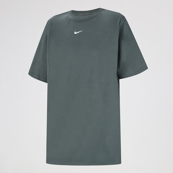 Remera Nike Sportswear Essential Mujer