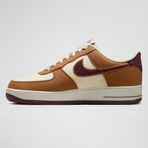 Zapatillas Nike Air Force 1 07 LV8 Hombre