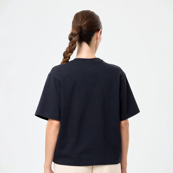 Remera Nike Essential Boxy Mujer
