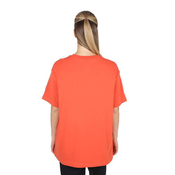 Remera Urbana Nike Sportswear Essentials Mujer