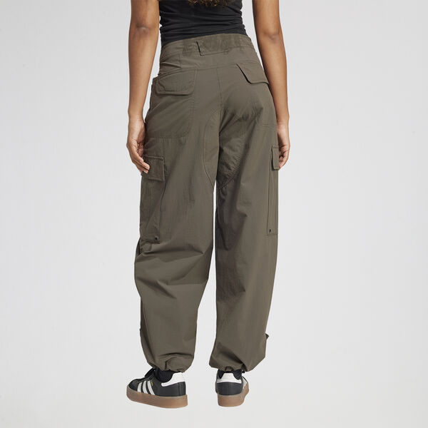 Pantalón adidas Premium Essentials Cargo Mujer