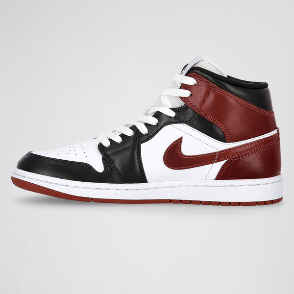 Zapatillas Jordan Air 1 Mid SE Hombre