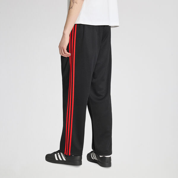 Pantal&oacute;n adidas Adicolor Holgado Hombre