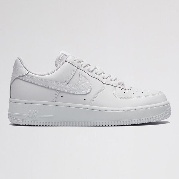 Zapatillas Nike Air Force 1 07 SE Mujer