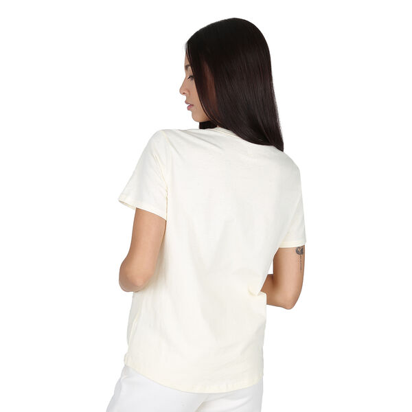 Remera Urbana Nike Club Essentials Mujer