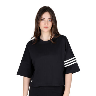 Remera Urbana adidas Adicolor Neuclassics Mujer
