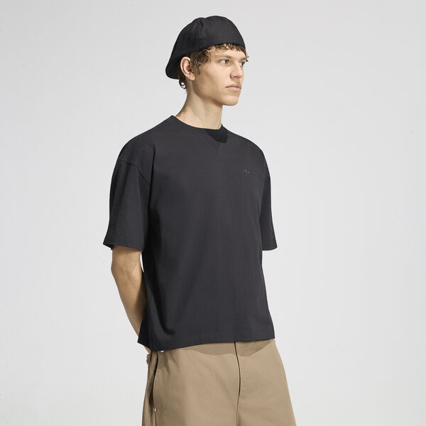 Remera adidas Premium Essentials Hombre