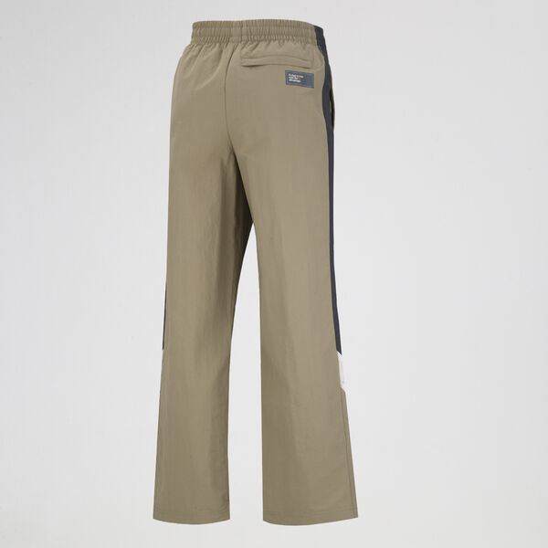 Pantalón Puma Club De Course Graphic windCELL