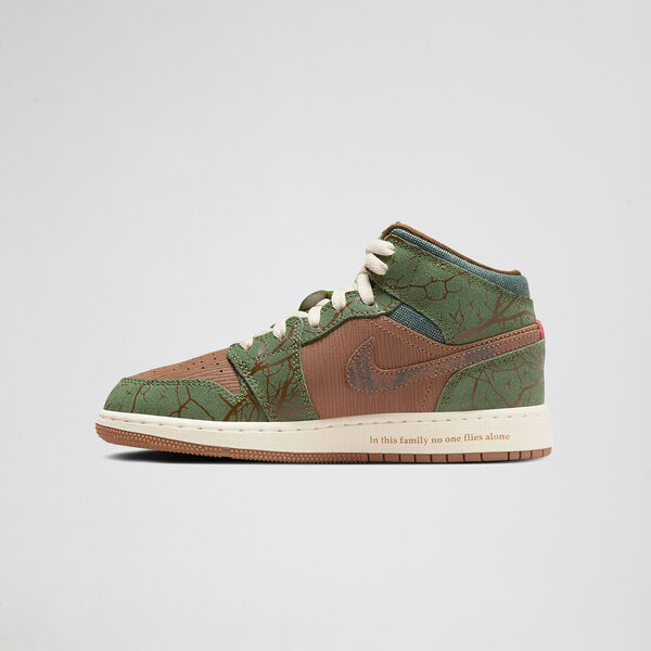 Zapatillas Jordan Air 1 Mid Niño