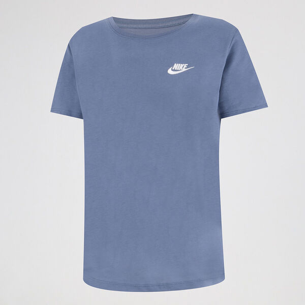 Remera Nike Sportswear Club Essentials Mujer