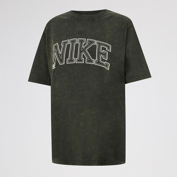 Remera Nike Sportswear Classics Mujer