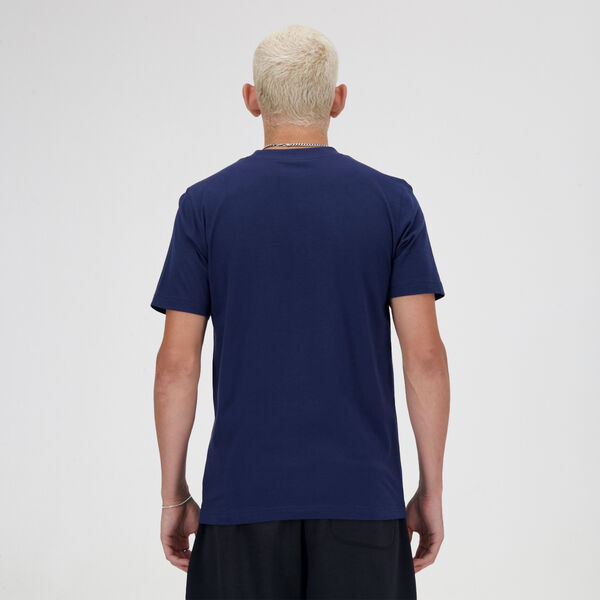 Remera New Balance Sport Essentials Logo Hombre algod&oacute;n