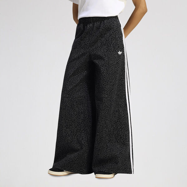 Pantal&oacute;n adidas Firebird Oversized AOP Denim Mujer