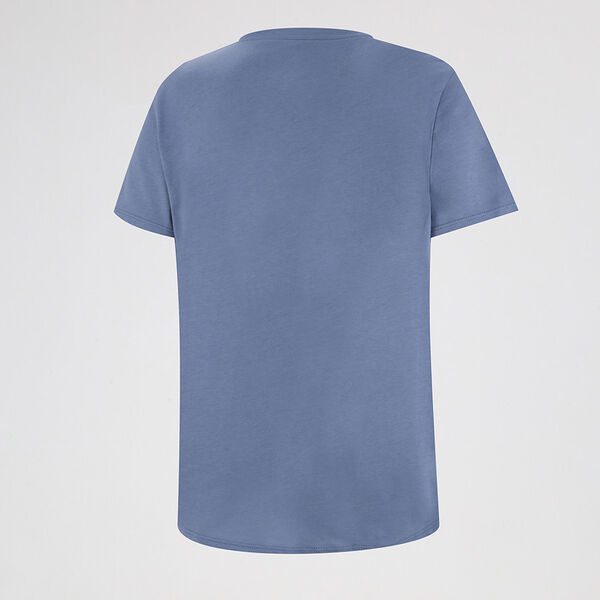 Remera Nike Sportswear Club Essentials Mujer