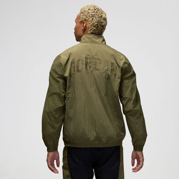 Campera Jordan Essentials Hombre
