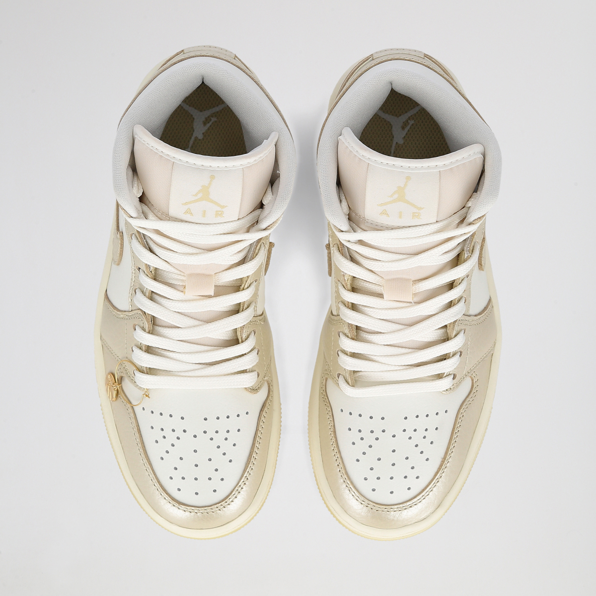 Zapatillas Jordan Air 1 Mid SE Mujer,  image number null