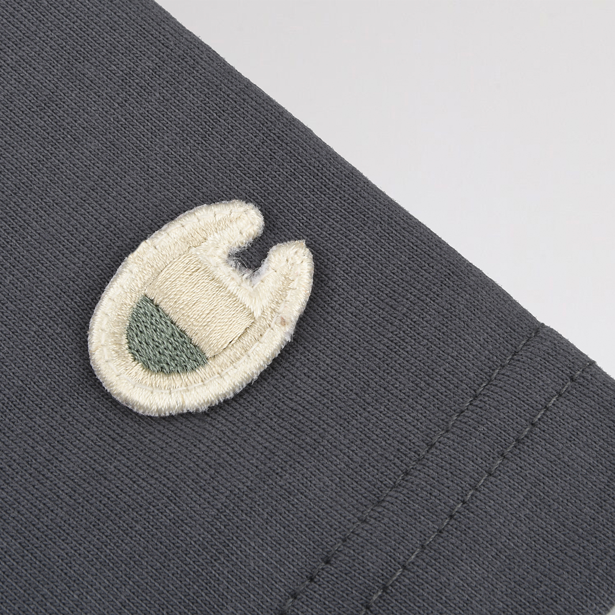 Remera Champion Relax Fit Gr&aacute;fica Hombre,  image number null