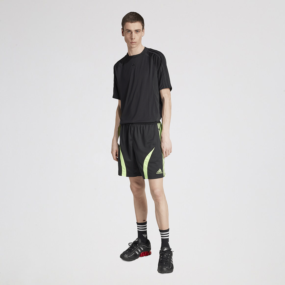 Short adidas Teamgeist Adicolor Hombre,  image number null