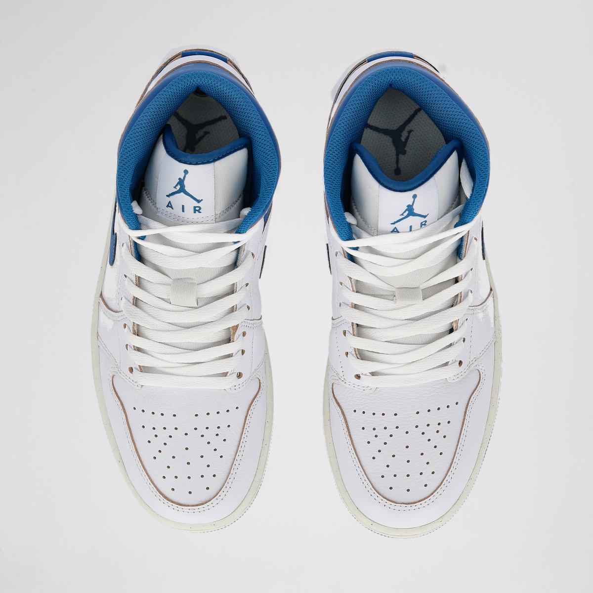Zapatillas Air Jordan 1 Mid Hombre,  image number null