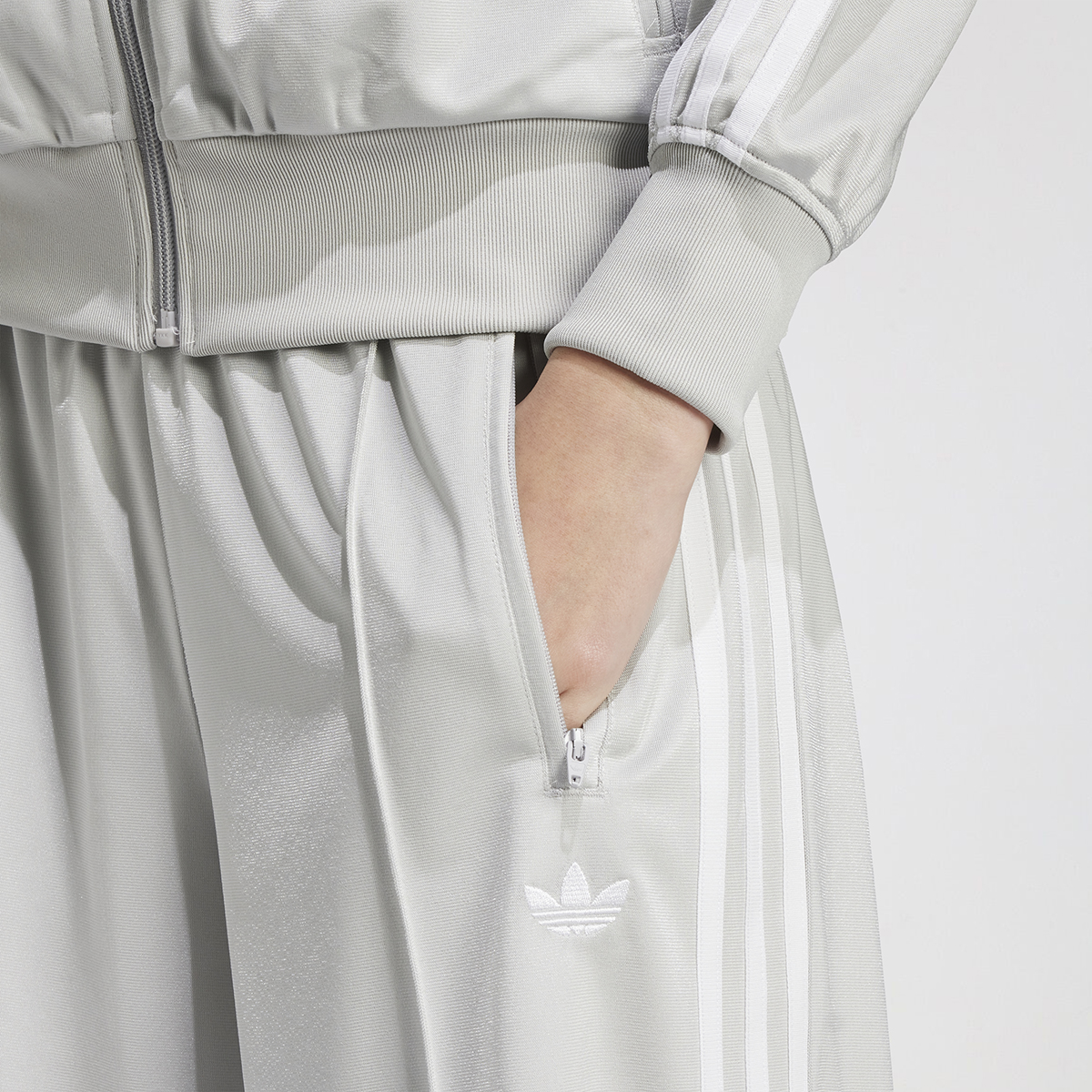 Pantalón adidas Firebird Loose Mujer,  image number null