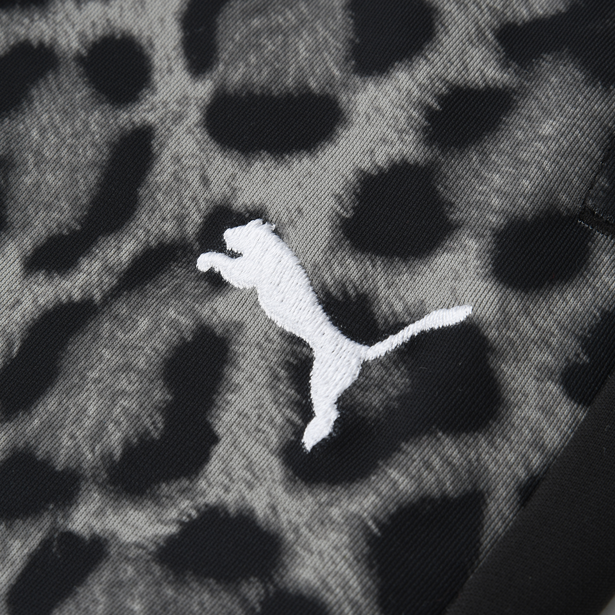Pantalón Puma T7 Leo Luxe Aop Mujer,  image number null