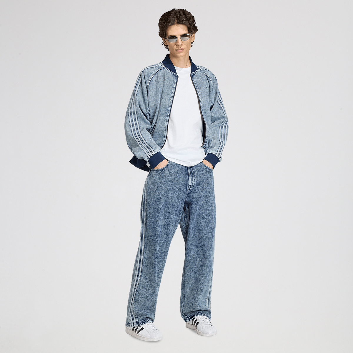 Pantal&oacute;n adidas SST Denim Pierna Recta Hombre,  image number null