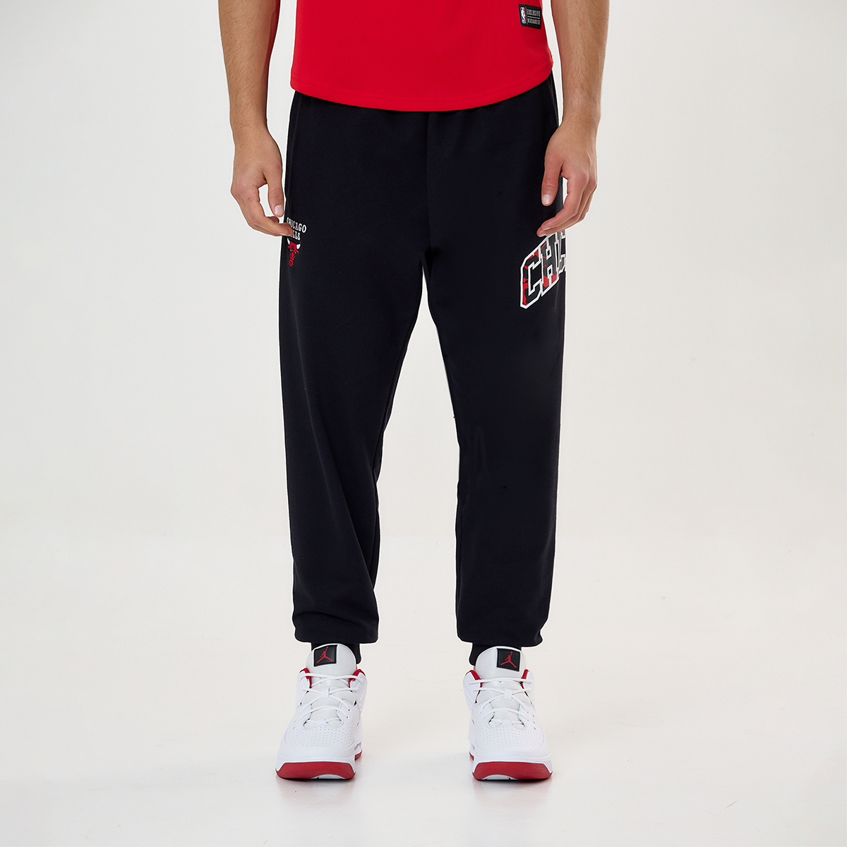 Pantalon Nba Chicago Bulls Front Bordado Logo Regular Fit Hombre,  image number null