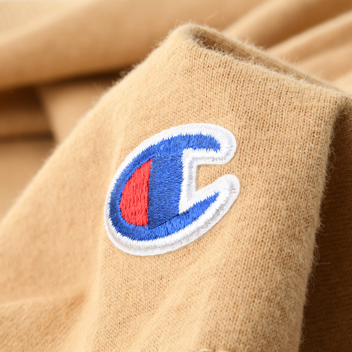 Remera Champion The Pocket,  image number null