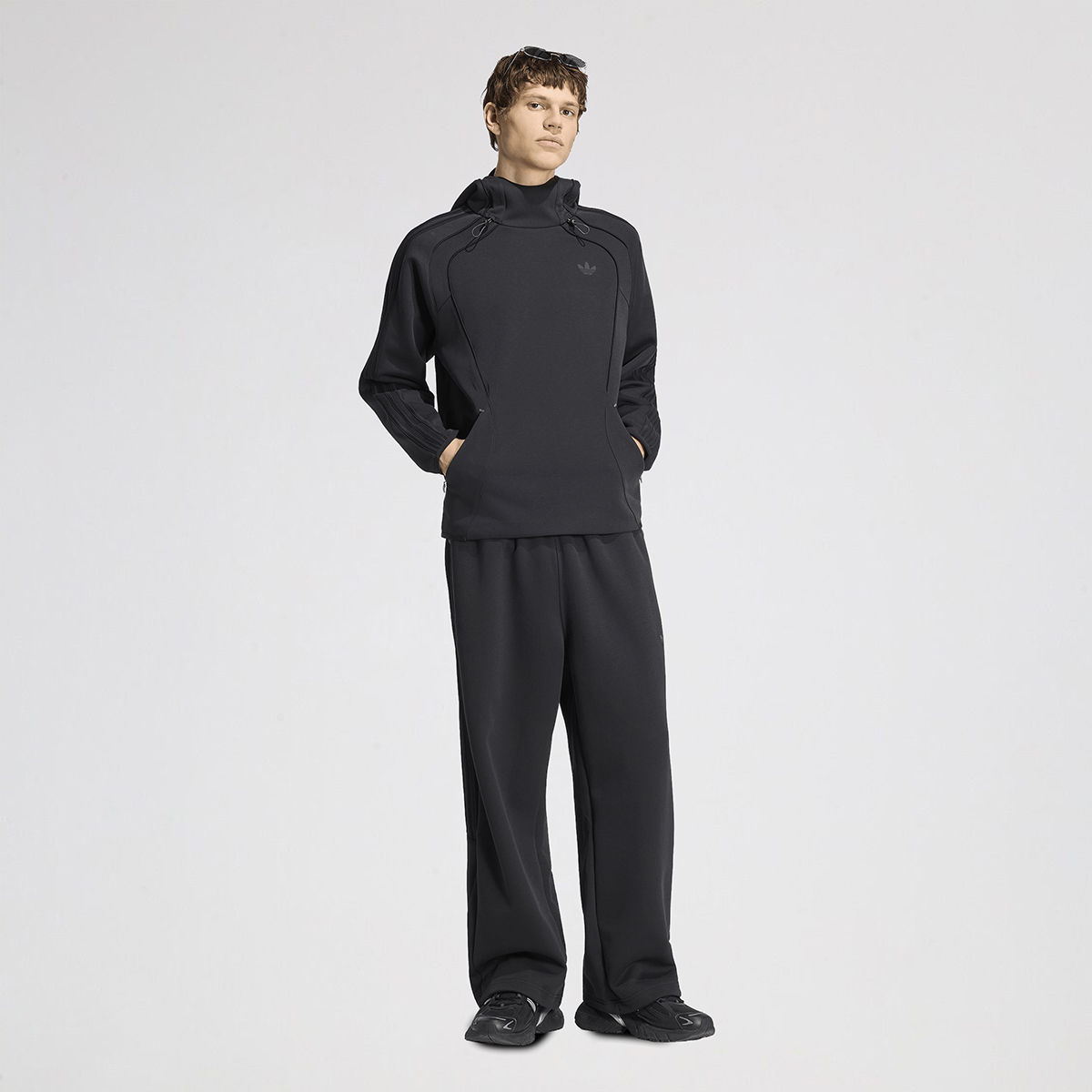 Pantal&oacute;n adidas Spacer Teamgeist 26 Hombre,  image number null