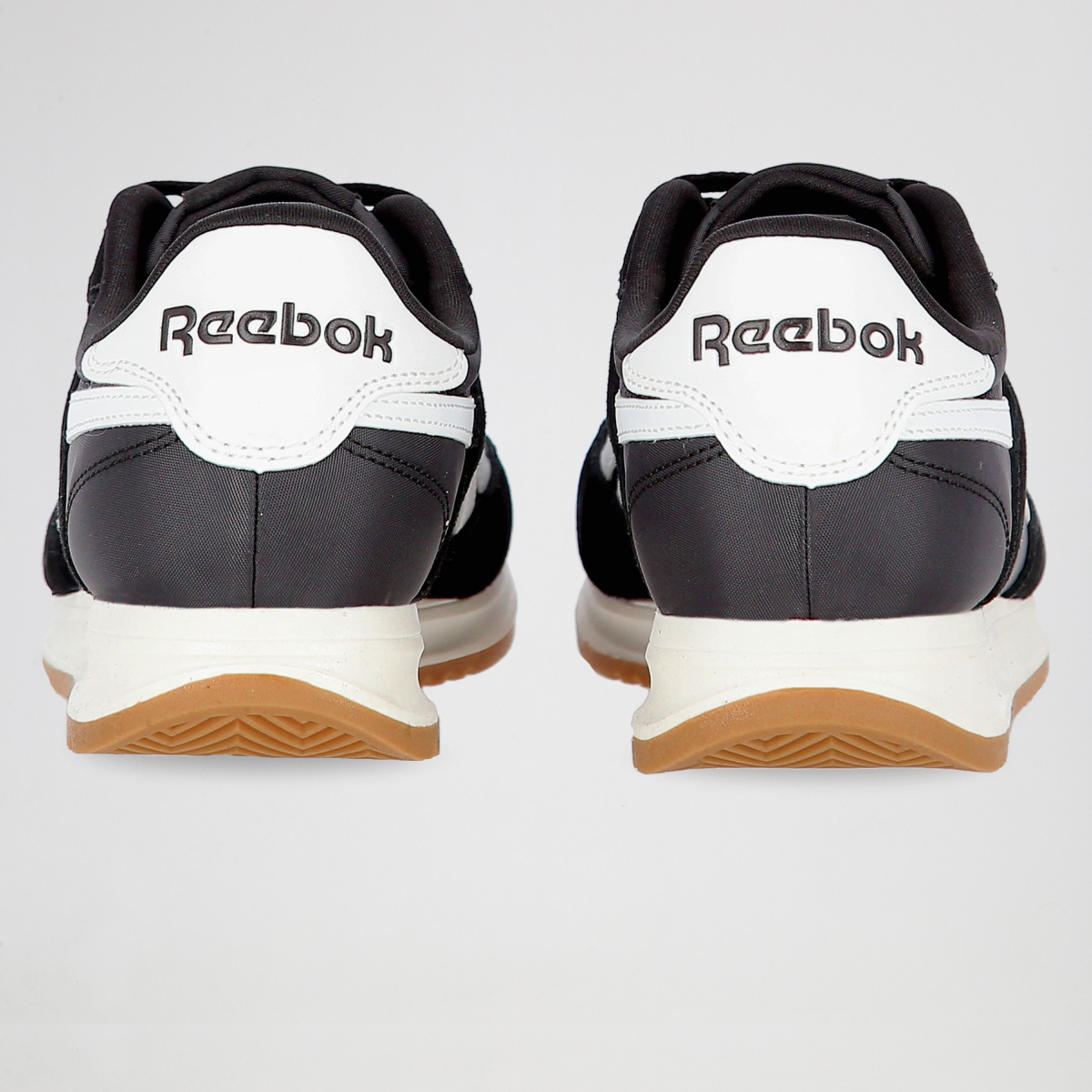 Zapatillas Reebok World 70 Gamuza,  image number null