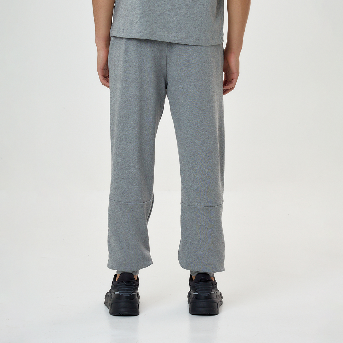 Pantalón Puma Wardrobe ESS Suede de Hombre,  image number null
