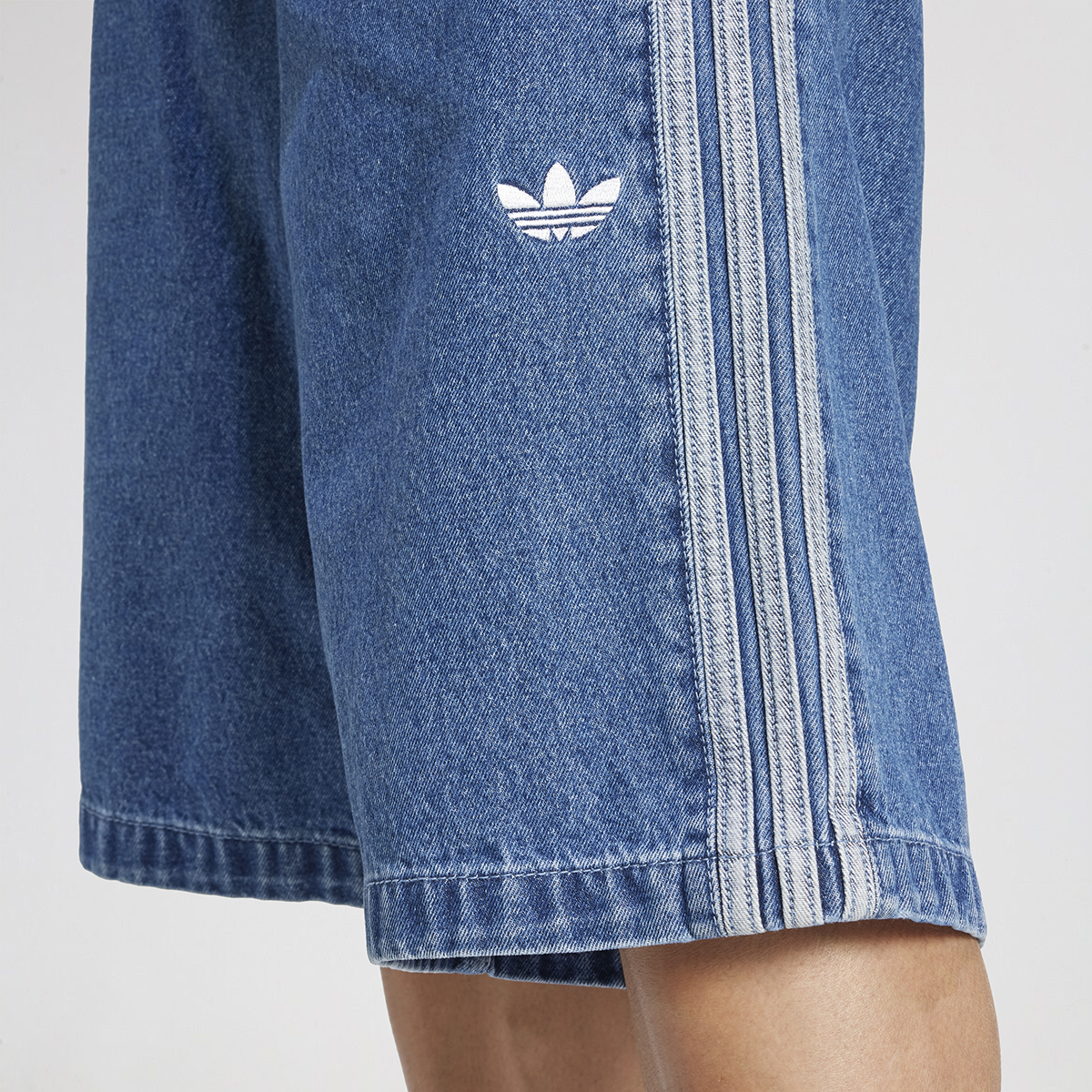 Bermuda adidas Denim Hombre,  image number null