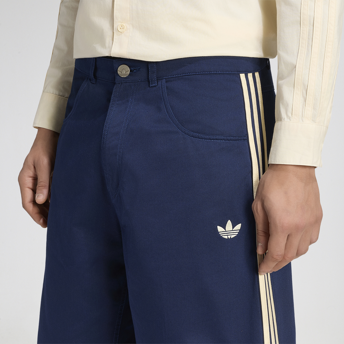 Short adidas Firebird Sarga Hombre,  image number null