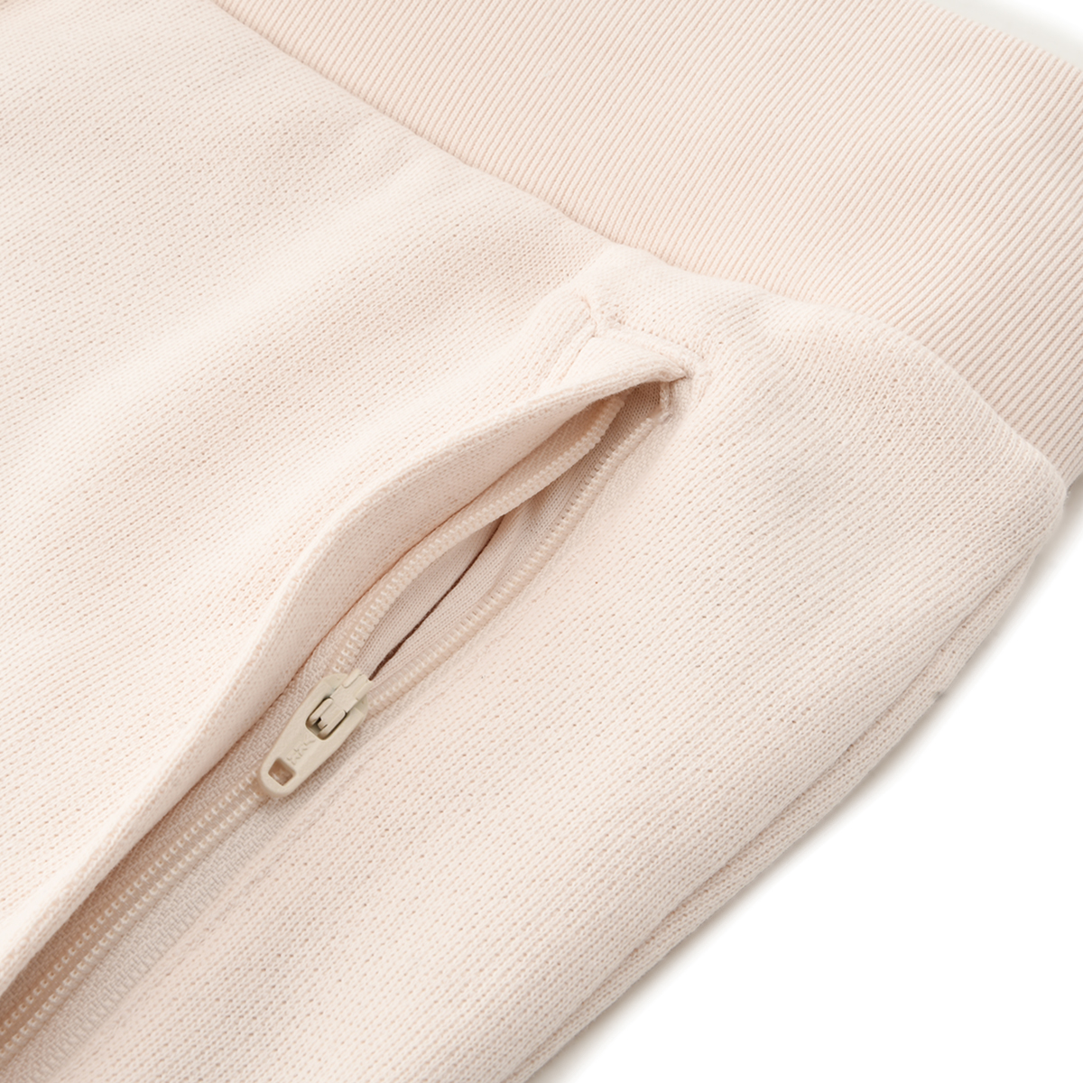 Pantal&oacute;n adidas Adicolor Essentials Slim Mujer,  image number null
