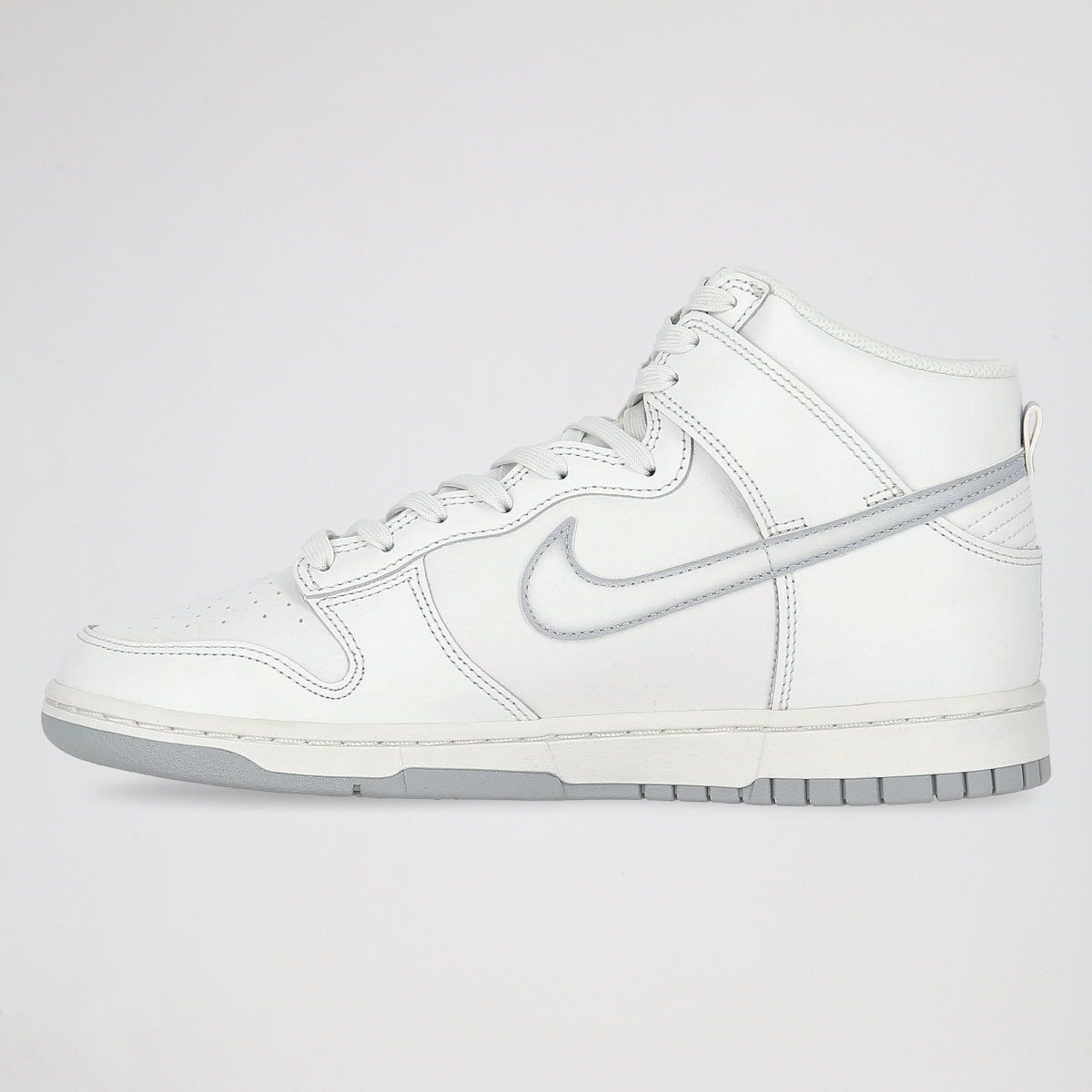 Zapatillas Nike Dunk High Retro de Hombre,  image number null