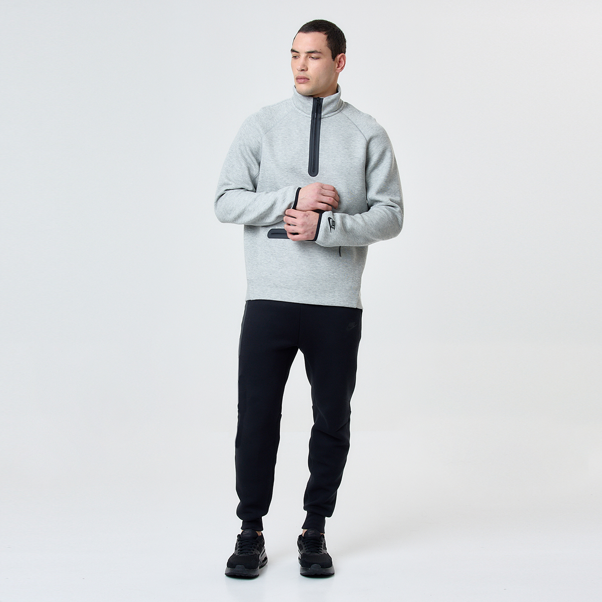 Buzo Nike Tech Fleece para Hombre,  image number null