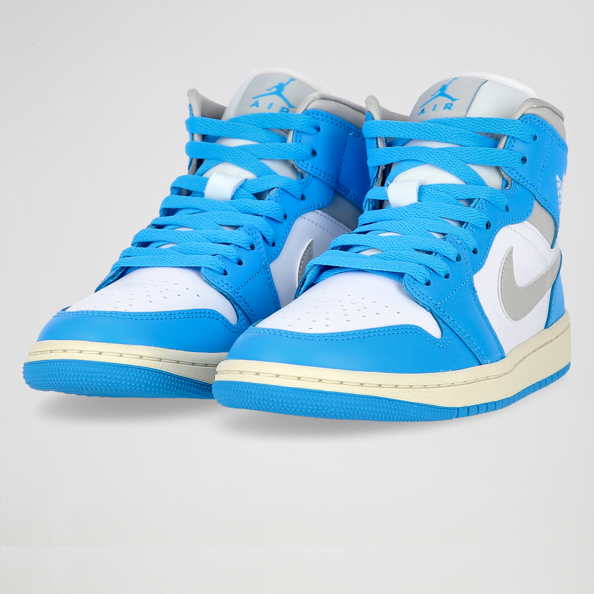 Zapatillas Jordan Air 1 Mid Mujer,  image number null