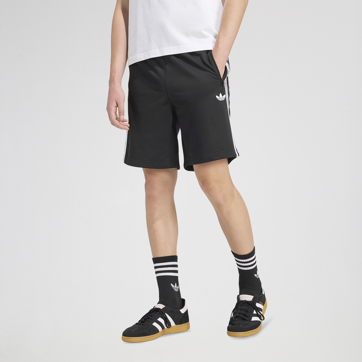 Short adidas Firebird Hombre,  image number null