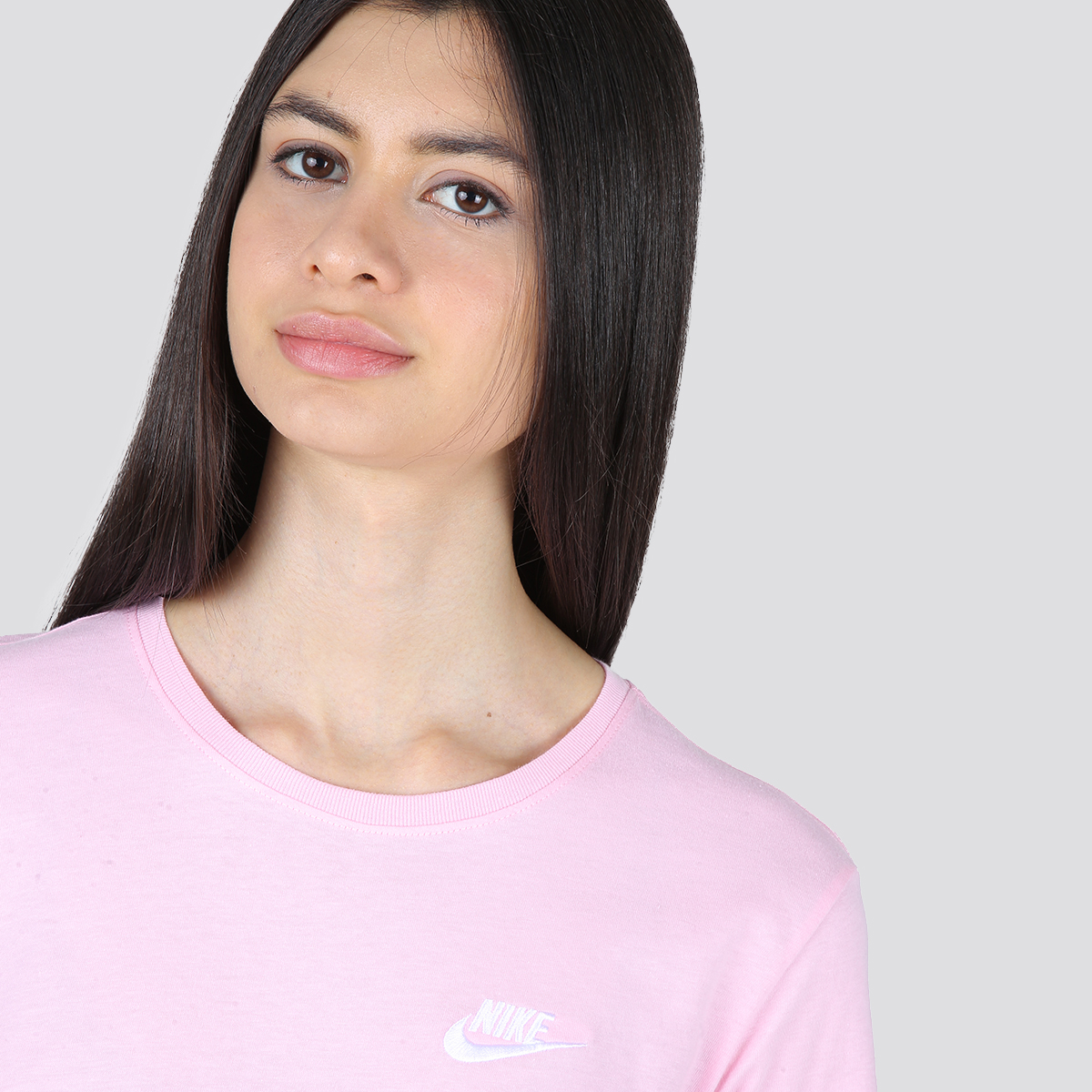 Remera Urbana Nike Club Essentials Mujer,  image number null