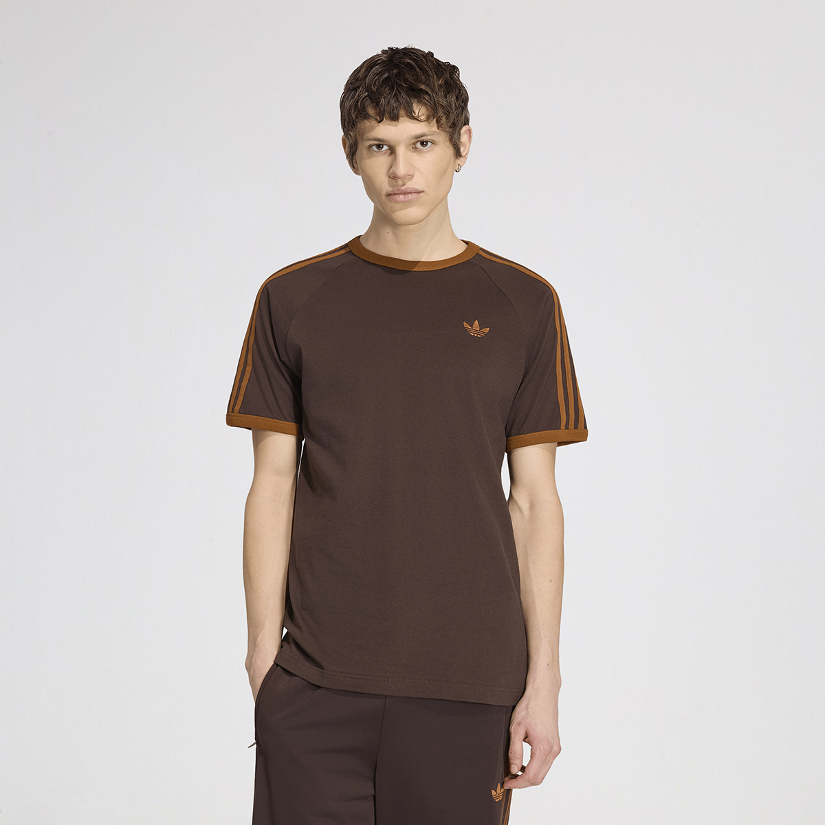 Remera adidas 3 Tiras Hombre,  image number null