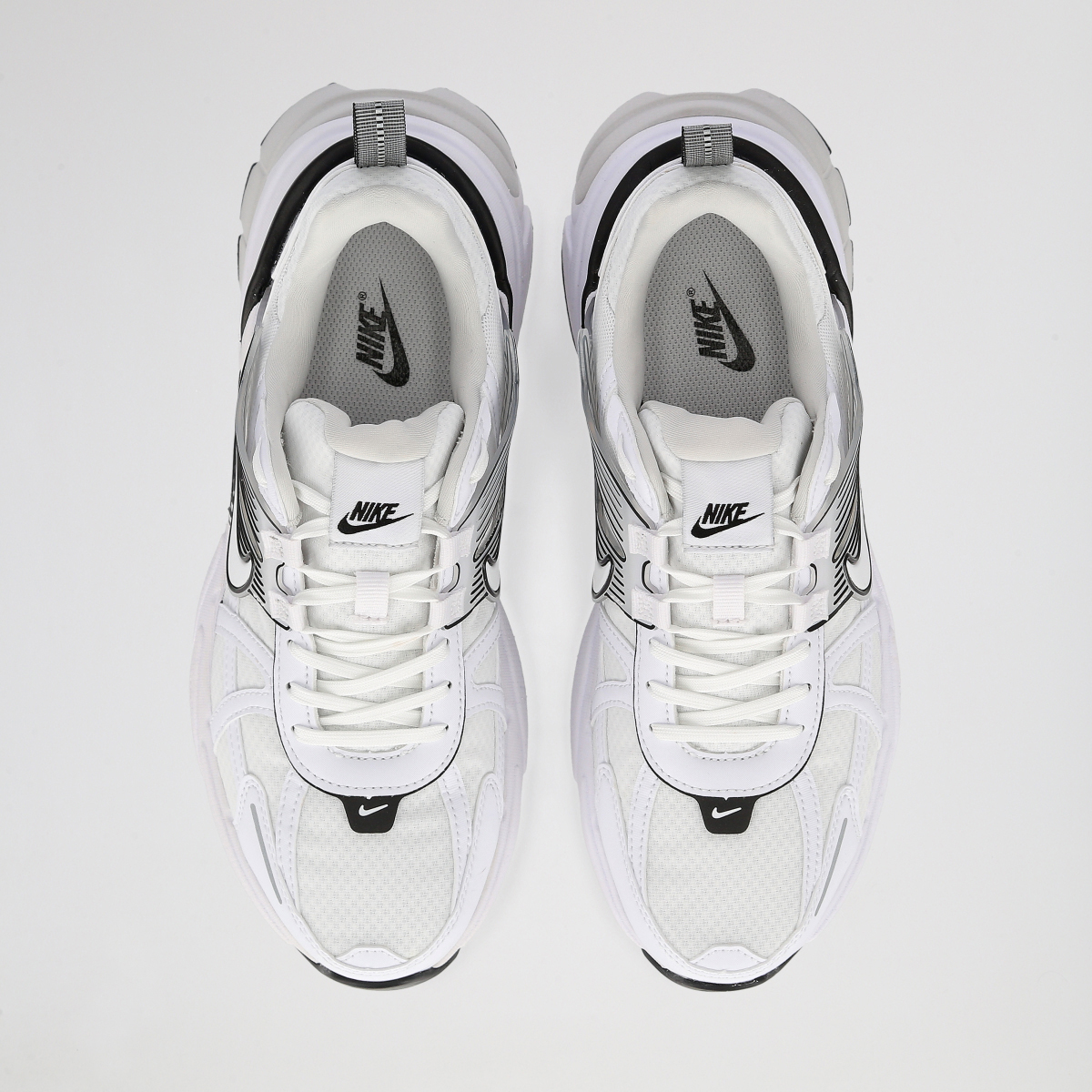 Zapatillas Nike V2k Run Mujer,  image number null