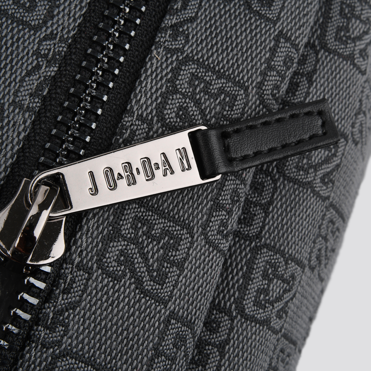 Bolso Jordan Monogram,  image number null