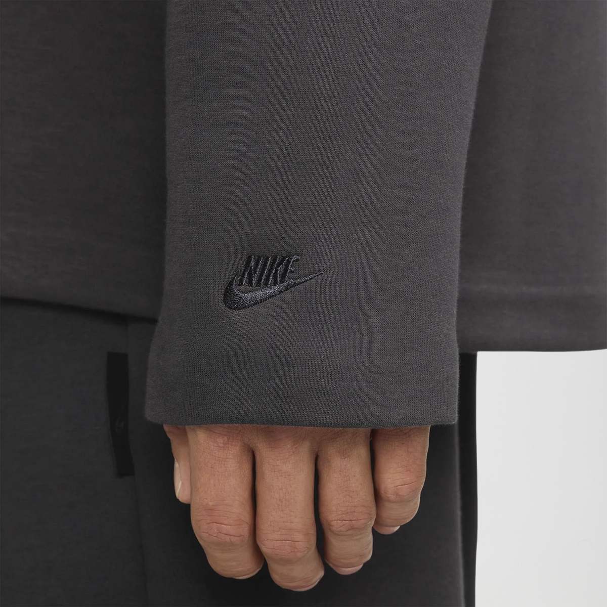 Buzo Nike Tech Fleece Reimagined Hombre,  image number null