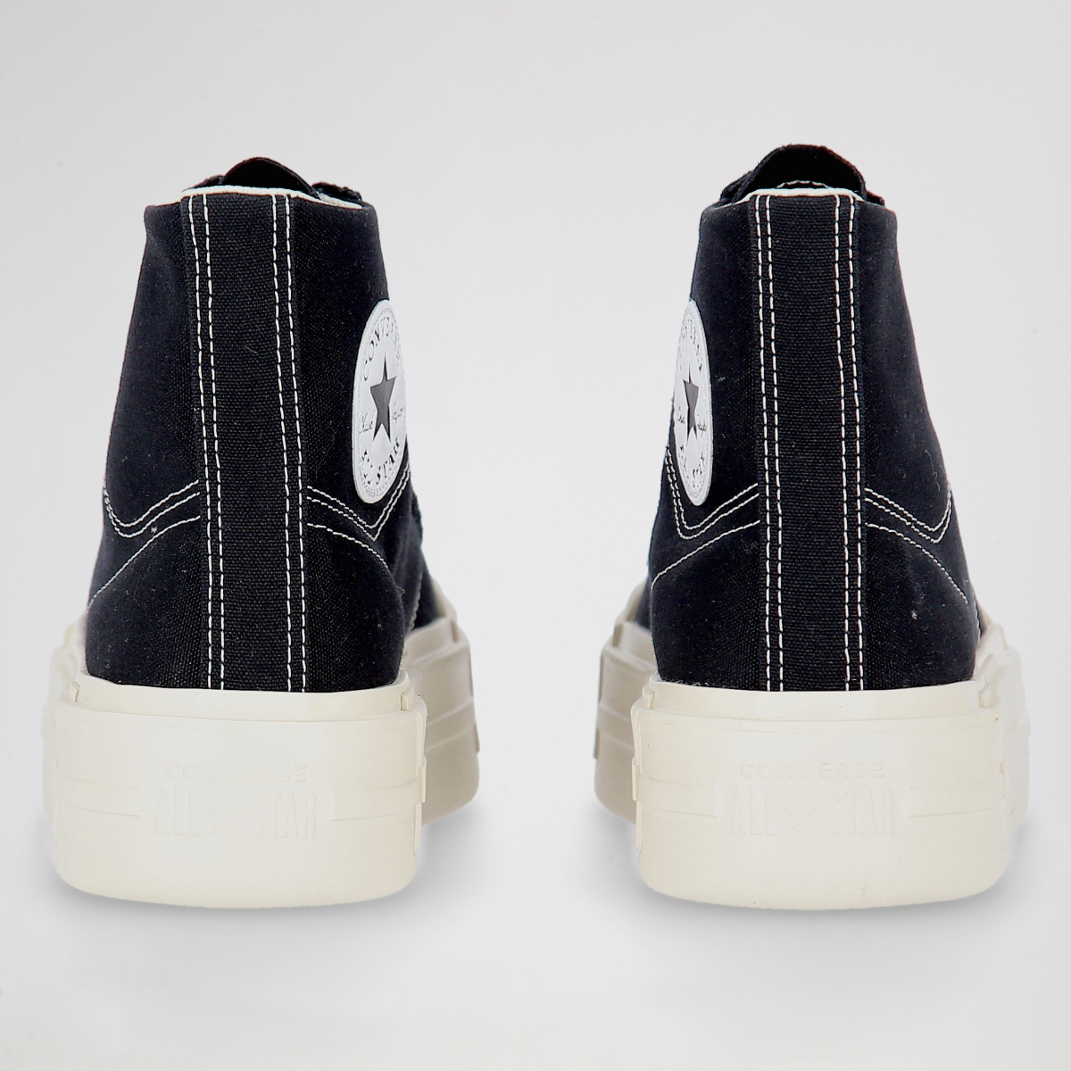 Zapatillas Converse Chuck Taylor All Star Cruise Hi Mujer,  image number null