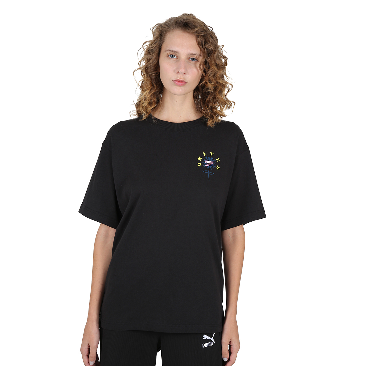 Remera Puma Downtown Relaxed Graphic Mujer,  image number null