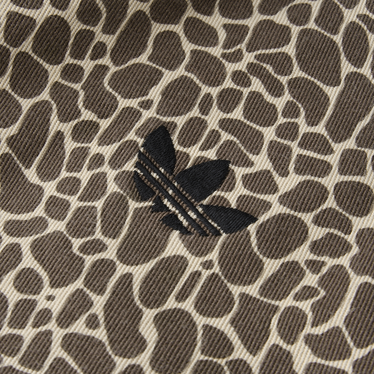 Buzo con cierre adidas Denim Firebird Mujer,  image number null