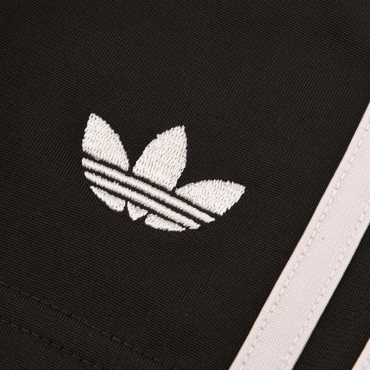 Short adidas Firebird Classic Mujer,  image number null