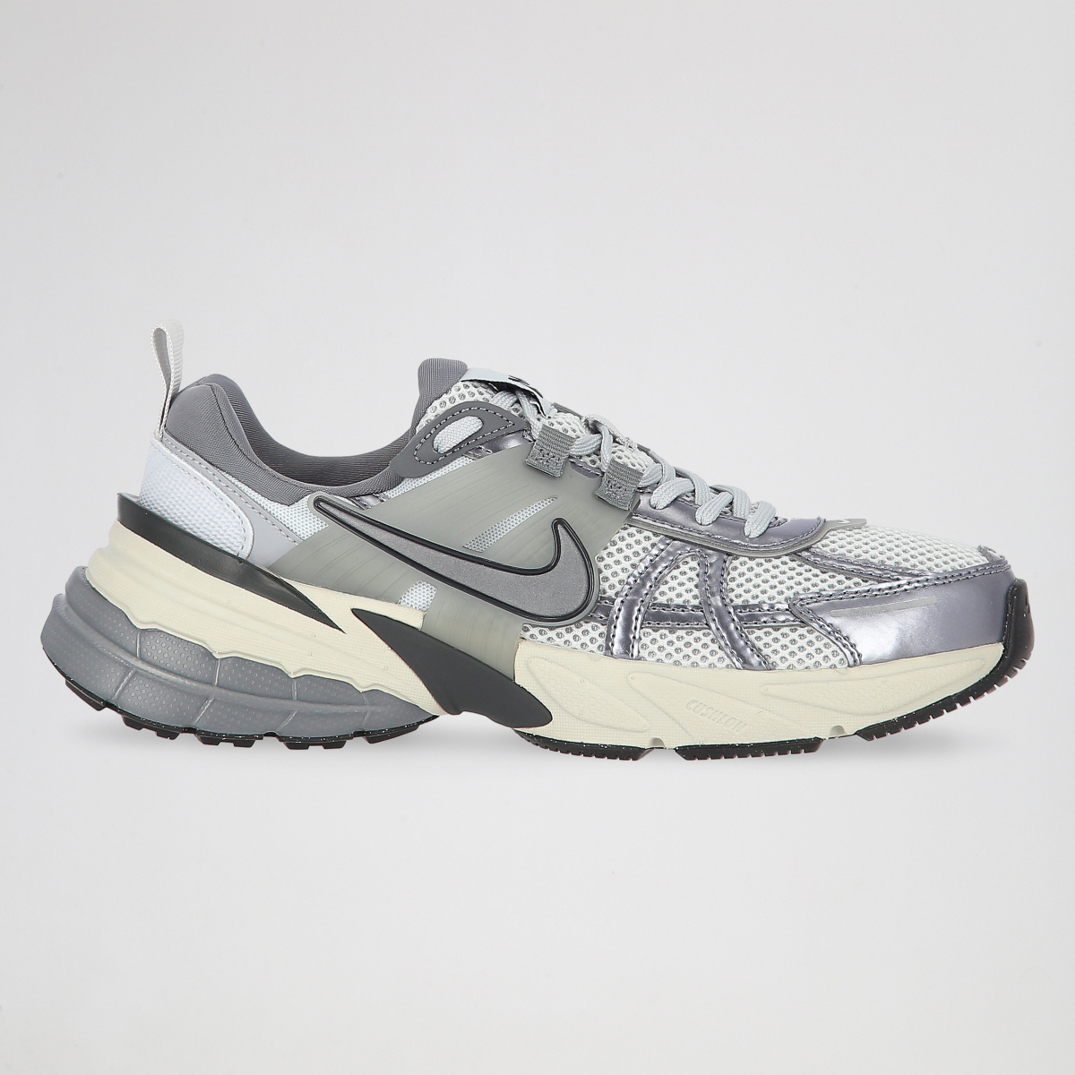 Zapatillas Nike V2K Run Mujer,  image number null