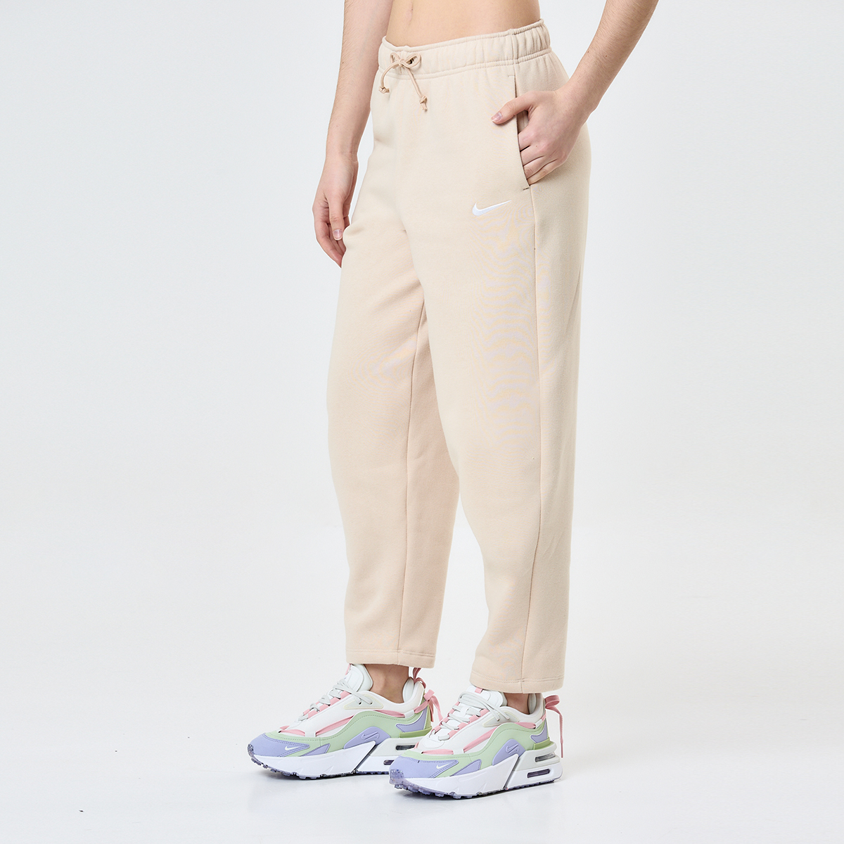 Pantalón Nike Sportswear Collection Essentials Mujer,  image number null