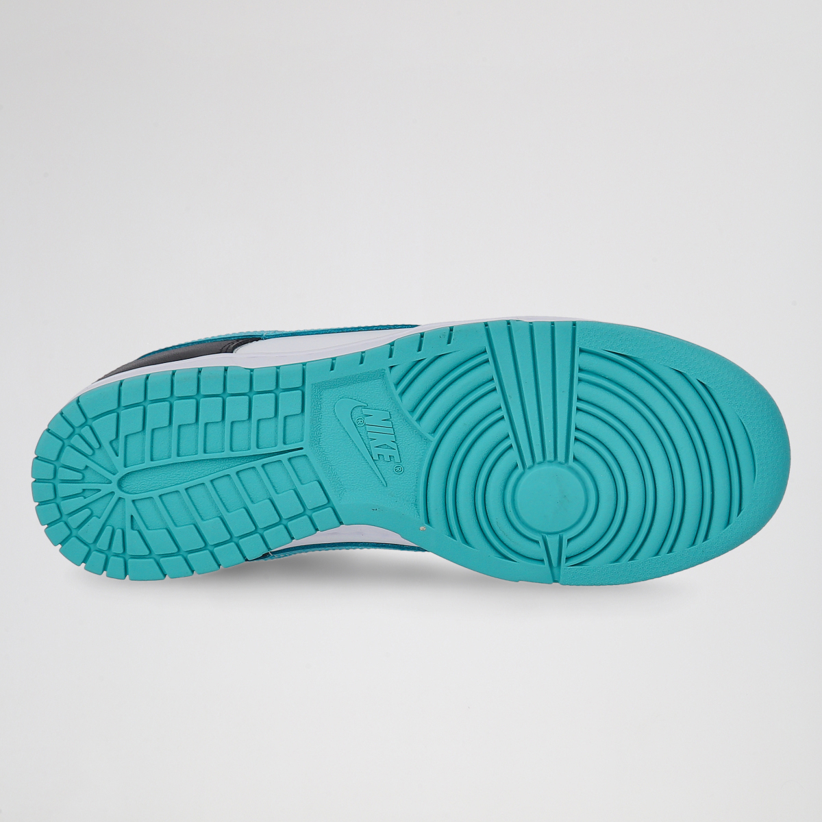Zapatillas Nike Dunk Low Retro para Hombre,  image number null